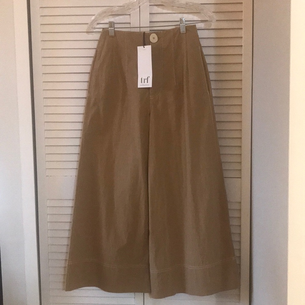 NWT High waisted wide leg Pants